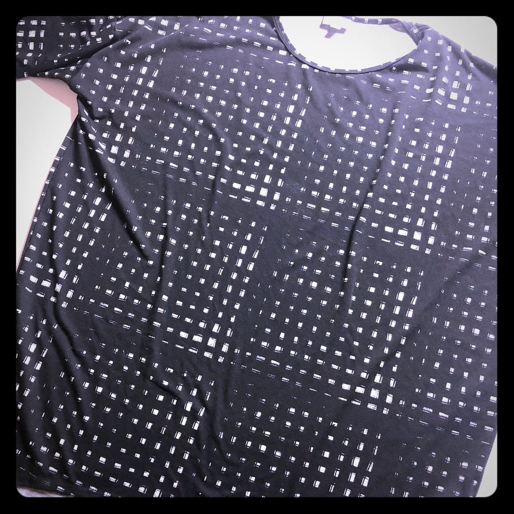 Large LuLaRoe Irma Tunic